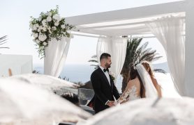 Vestuvių organizavimas Graikijoje Santorino saloje