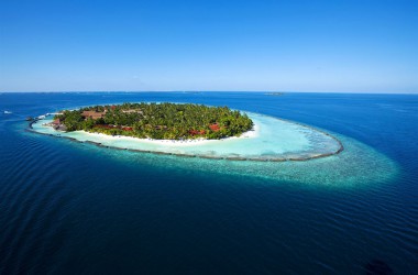 Kurumba Maldives ***** 10